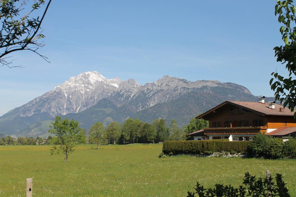 Haus Hartl Hotel Saalfelden Exterior foto